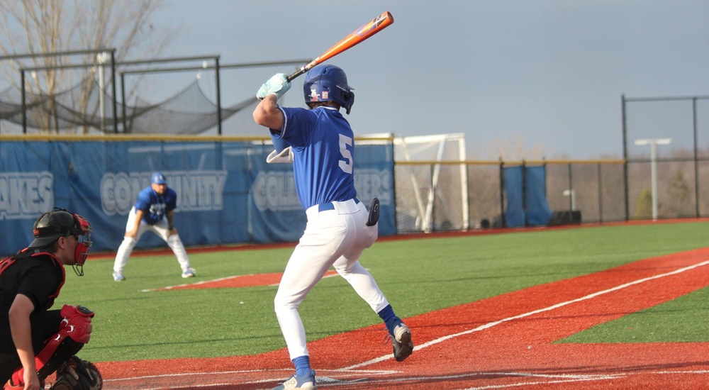 Lakers Split Road Doubleheader with Onondaga