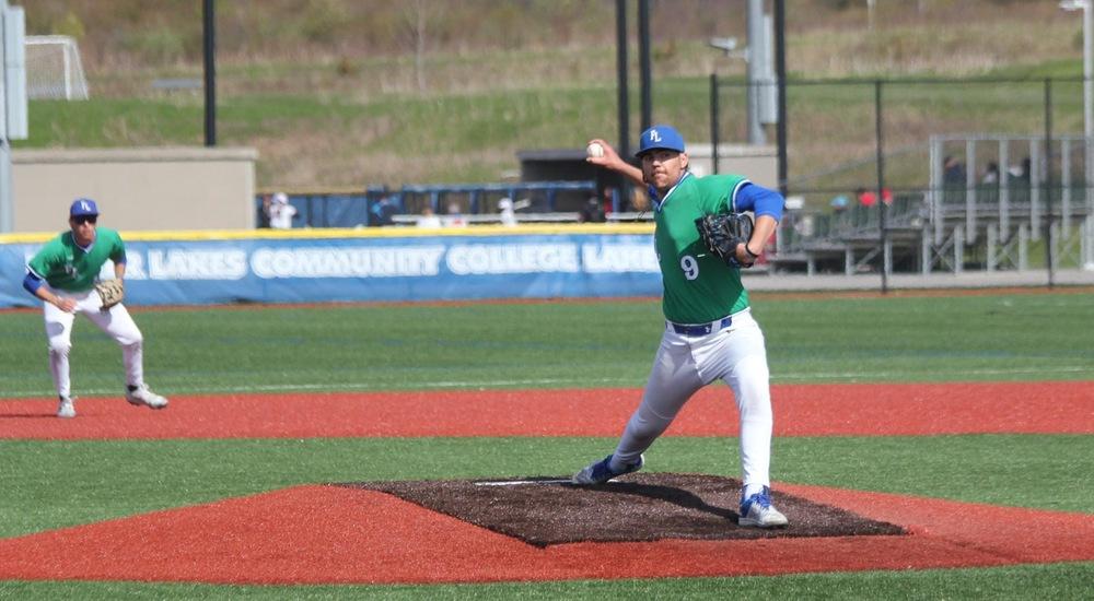 Lakers Split a Pair at Herkimer