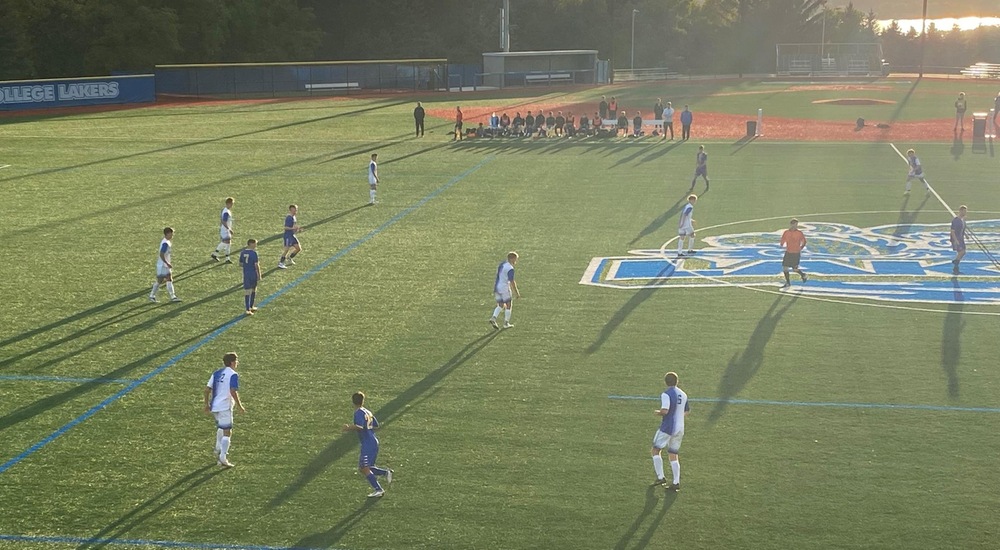 Men's Soccer Falls vs. No. 6 GCC