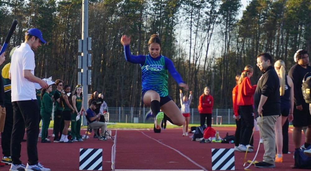 Lakers Build Momentum at SUNY Cortland Meet